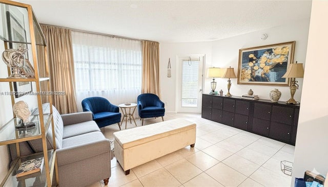 1 of 18 - 540 S Park Rd 14-9, Hollywood, FL