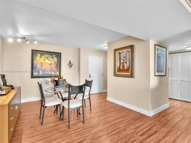 4 of 46 - 600 Biltmore Way 406, Coral Gables, FL