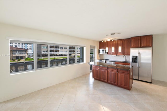2 of 42 - 2881 Ne 32nd St 221, Fort Lauderdale, FL
