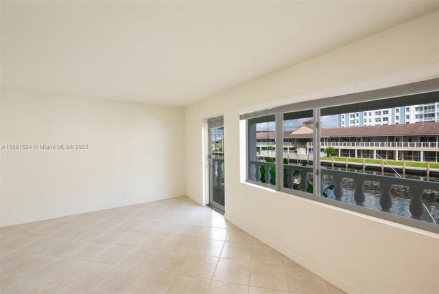5 of 42 - 2881 Ne 32nd St 221, Fort Lauderdale, FL