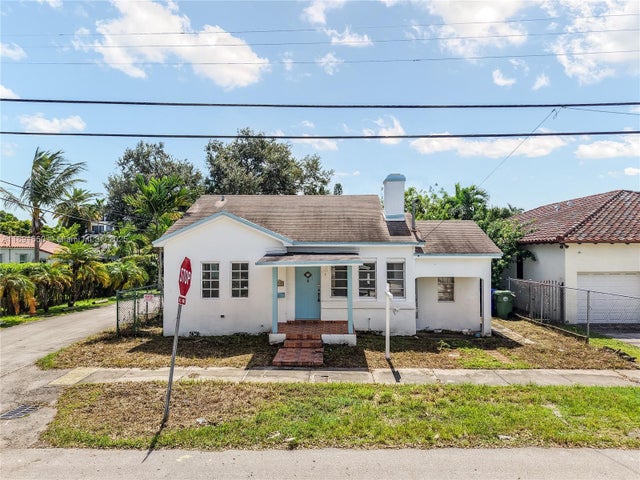 2 of 23 - 2100 Sw 25th St, Miami, FL