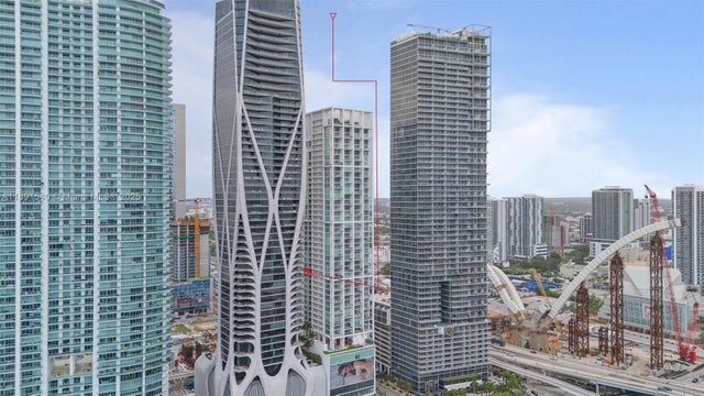 4 of 40 - 1040 Biscayne Blvd 2108, Miami, FL