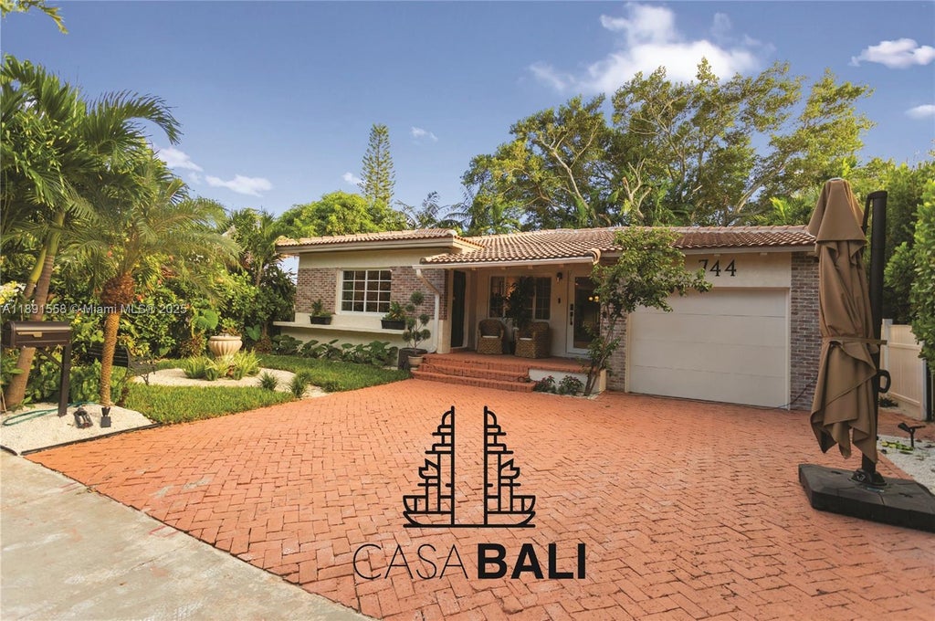 744 Ne 88th St, Miami