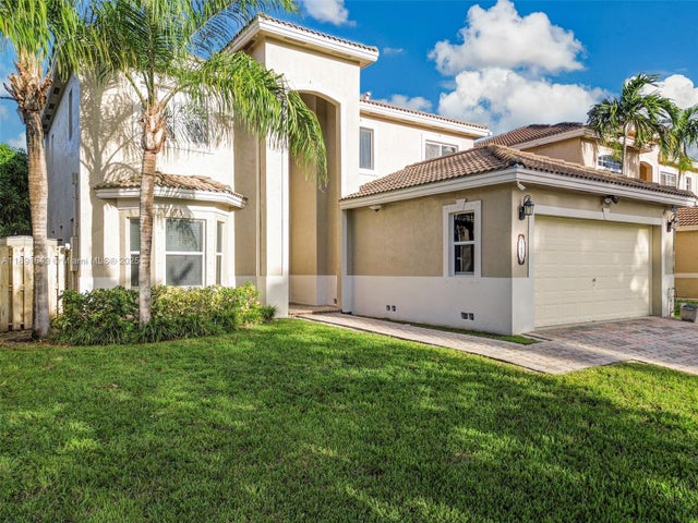 3 of 61 - 21071 Sw 88th Ct, Cutler Bay, FL