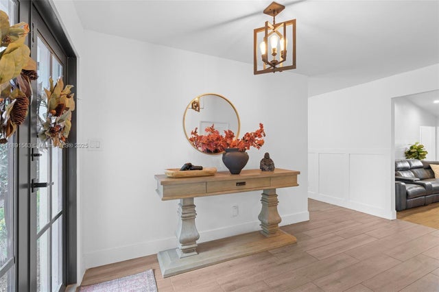 4 of 30 - 140 Torchwood Ave, Plantation, FL