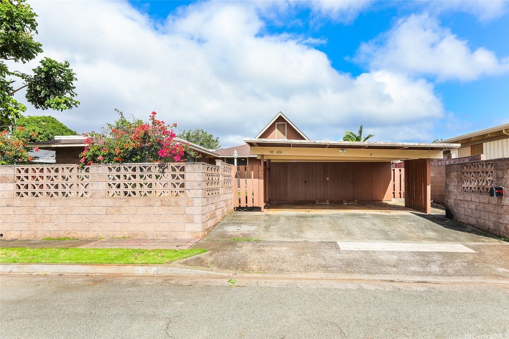 95-436 Kaawela Place, Mililani