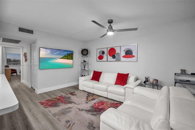 2 of 21 - 3039 Hythe C 3039, Boca Raton, FL
