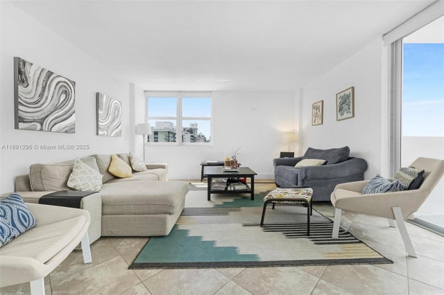 5 of 32 - 5838 Collins Ave 11b, Miami Beach, FL
