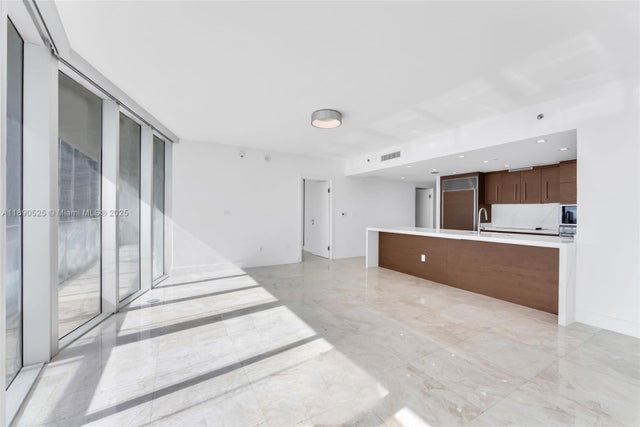 2 of 16 - 465 Brickell Ave 4201, Miami, FL