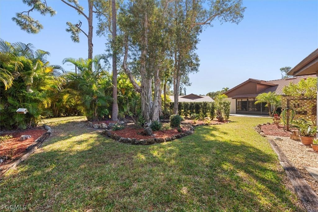 13108 Tall Pine Cir, Fort Myers