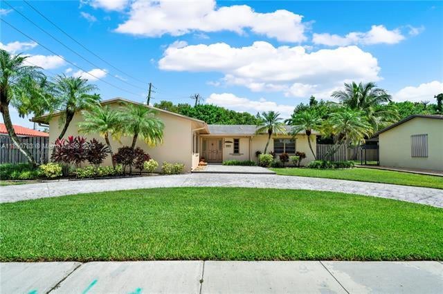 1 of 23 - 18811 Sw 97th Ave, Cutler Bay, FL