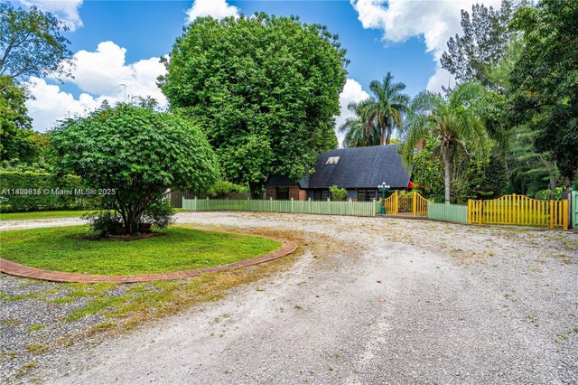 2 of 42 - 6031 Sw 82nd Ave, Miami, FL