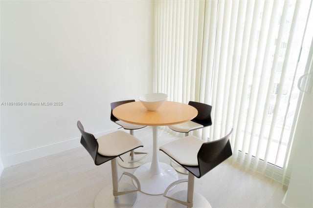 5 of 23 - 230 174th St 920, Sunny Isles Beach, FL