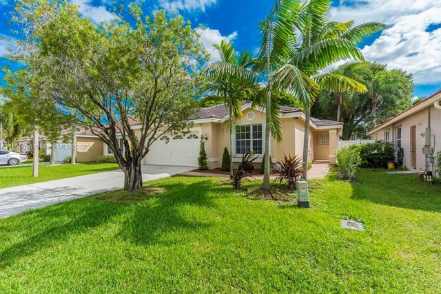 2 of 31 - 18270 Nw 19th St, Pembroke Pines, FL