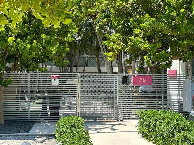 1 of 19 - 1816 Meridian Ave 18, Miami Beach, FL