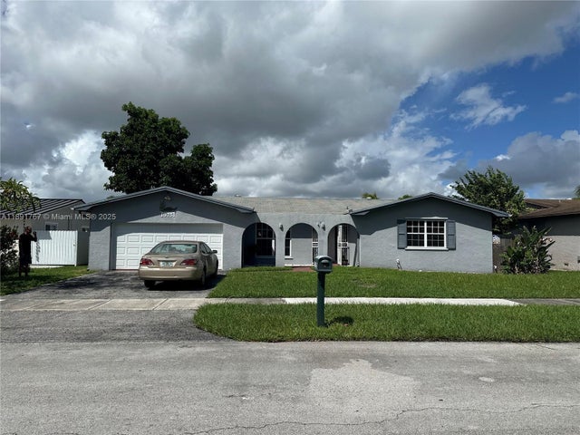 1 of 53 - 10751 Sw 173rd St, Miami, FL