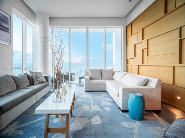 2 of 23 - 900 Brickell Key Blvd 2204, Miami, FL