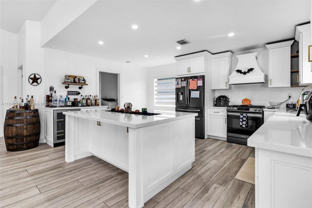 3 of 31 - 18821 Sw 293rd Ter, Homestead, FL