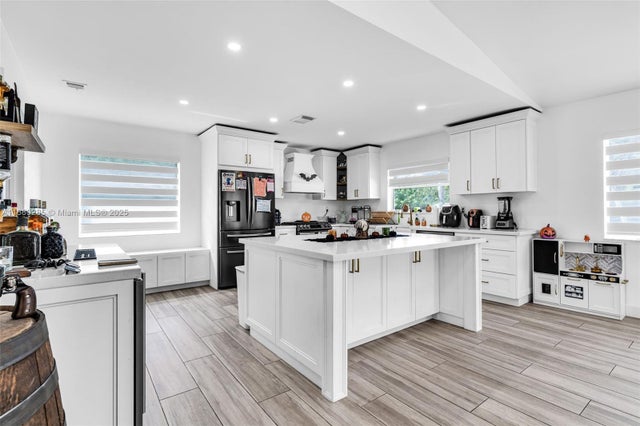 4 of 31 - 18821 Sw 293rd Ter, Homestead, FL