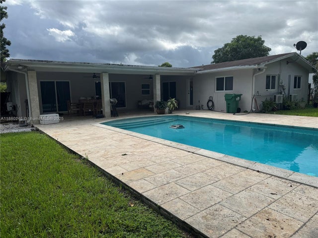 3 of 31 - 18565 Sw 295th Ter, Homestead, FL