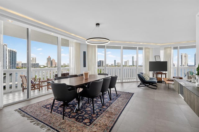 2 of 58 - 3000 Island Blvd 906, Aventura, FL
