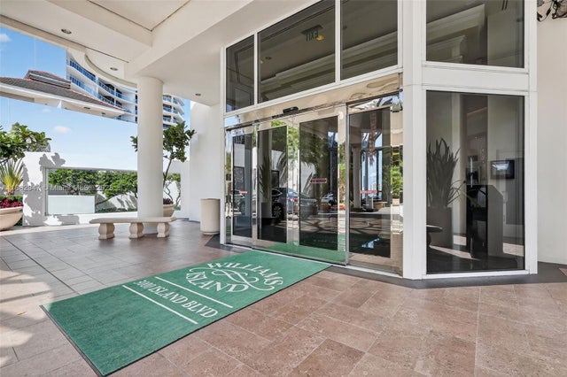3 of 58 - 3000 Island Blvd 906, Aventura, FL