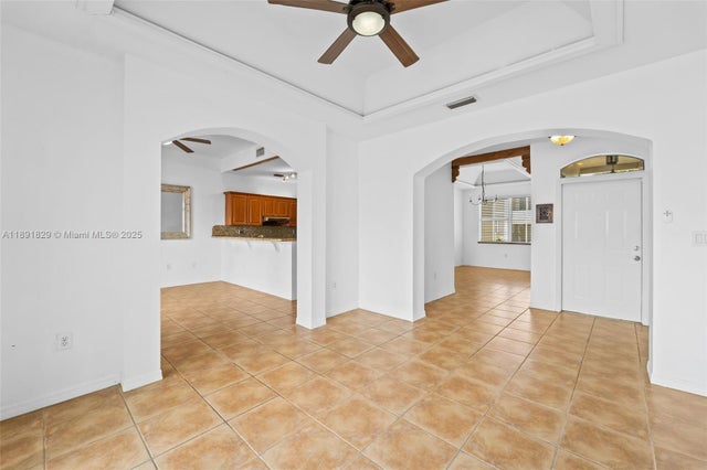5 of 32 - 14391 Nw 83rd Ave, Miami Lakes, FL