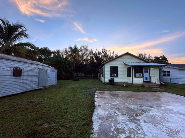 5 of 23 - 5161 Sw 27th Ave, Dania Beach, FL