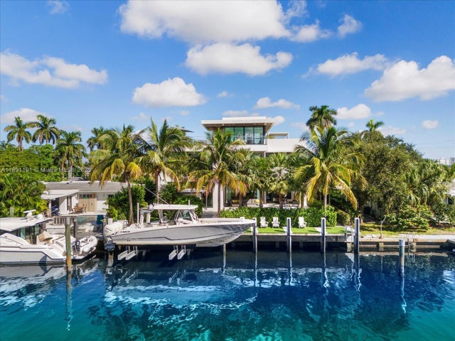 1 of 62 - 1736 Se 14th St, Fort Lauderdale, FL