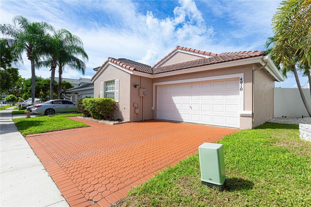 2 of 41 - 4810 Sw 153rd Ter, Miramar, FL