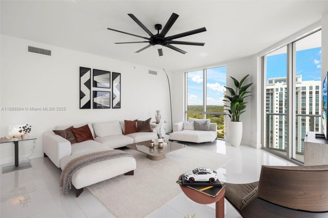 5 of 45 - 17111 Biscayne Blvd 2109, North Miami Beach, FL