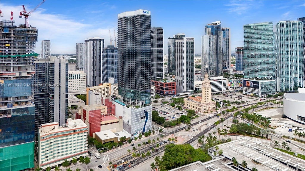 398 Ne 5th St 4410, Miami