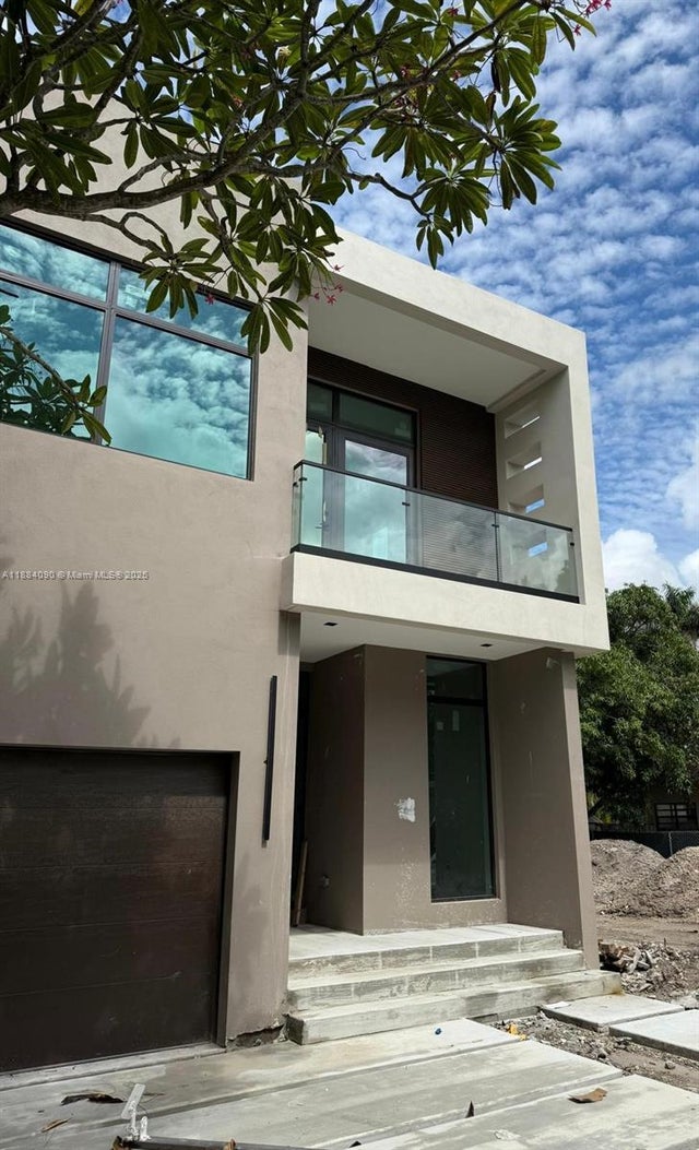 3 of 3 - 1637 Monroe St, Hollywood, FL