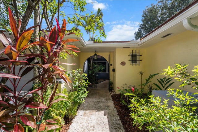 2 of 36 - 7711 Erwin Rd, Coral Gables, FL