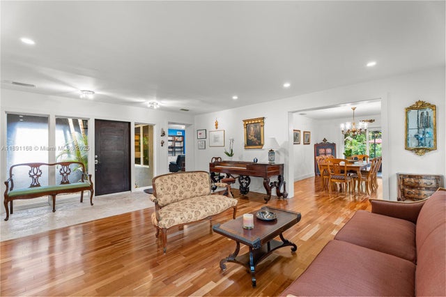 4 of 36 - 7711 Erwin Rd, Coral Gables, FL