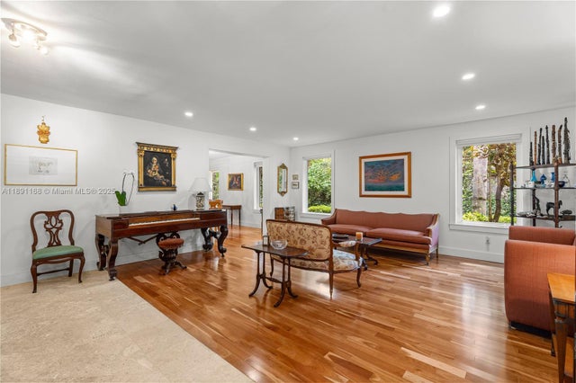 5 of 36 - 7711 Erwin Rd, Coral Gables, FL