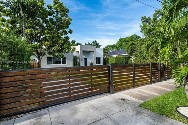 2 of 32 - 2437 Sw 25th Ter, Miami, FL