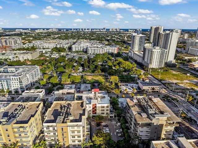 4 of 28 - 425 N Andrews Ave, Fort Lauderdale, FL