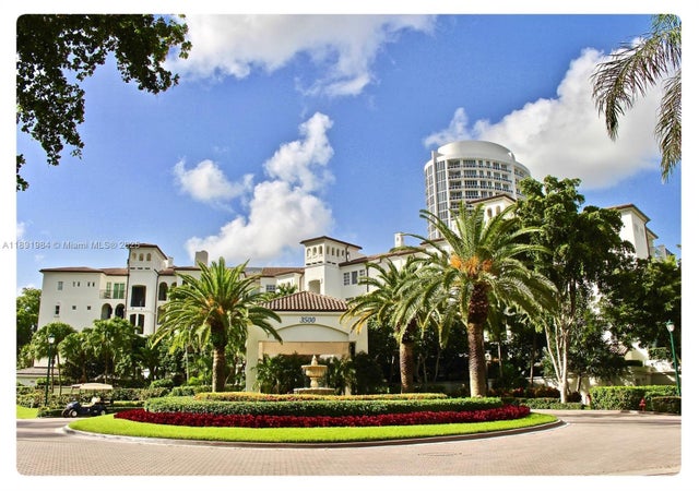 1 of 45 - 3500 Island Blvd Dph01, Aventura, FL