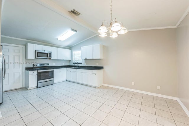 4 of 15 - 10108 S Windtree Ln S, Boca Raton, FL