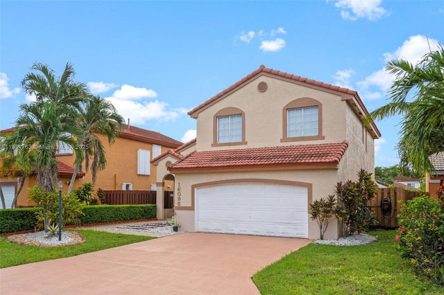 2 of 52 - 16096 Sw 85th St, Miami, FL