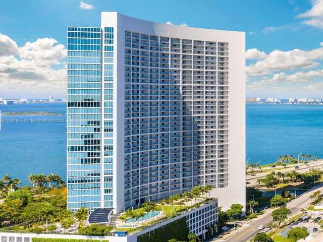 1 of 14 - 601 Ne 36th St 2206, Miami, FL