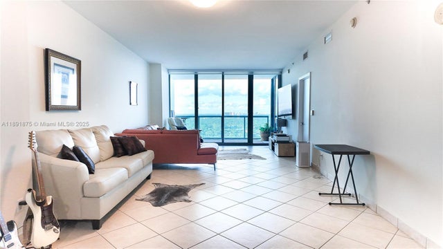 2 of 14 - 601 Ne 36th St 2206, Miami, FL