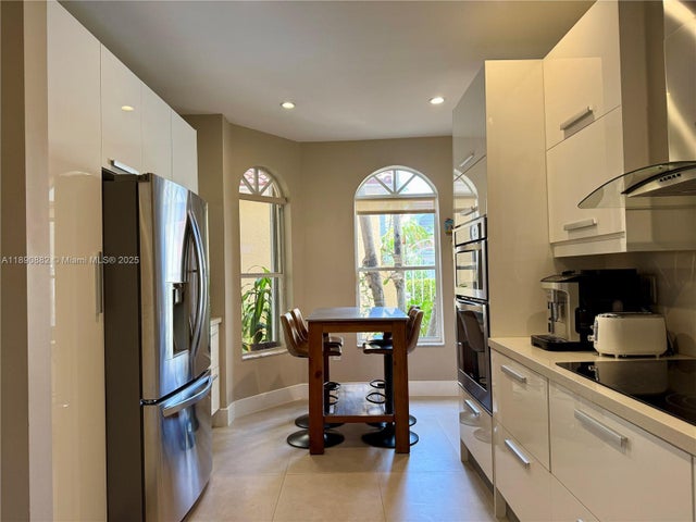 5 of 24 - 3441 Ne 210th Terrace, Aventura, FL