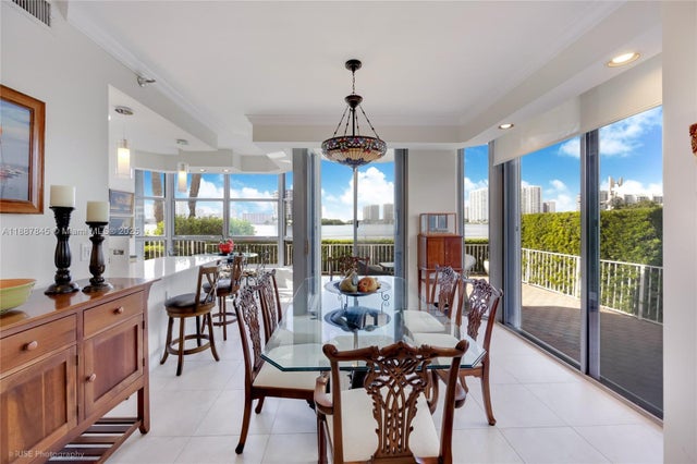 3 of 37 - 3530 Mystic Pointe Dr 101, Aventura, FL