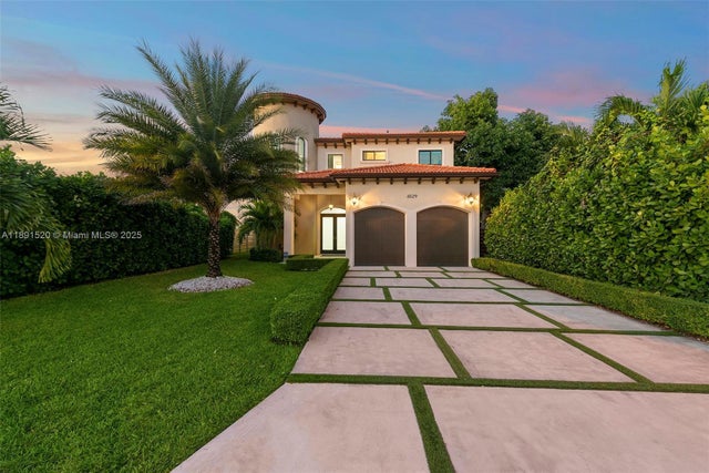 4 of 45 - 6529 Sw 30th St, Miami, FL