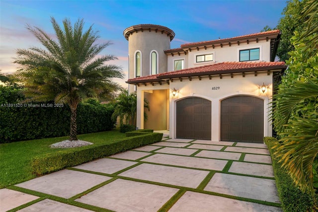 5 of 45 - 6529 Sw 30th St, Miami, FL