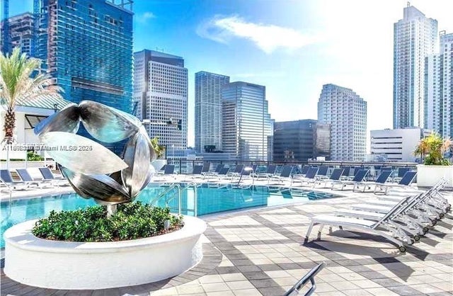 1 of 28 - 999 Sw 1st Ave 2115, Miami, FL