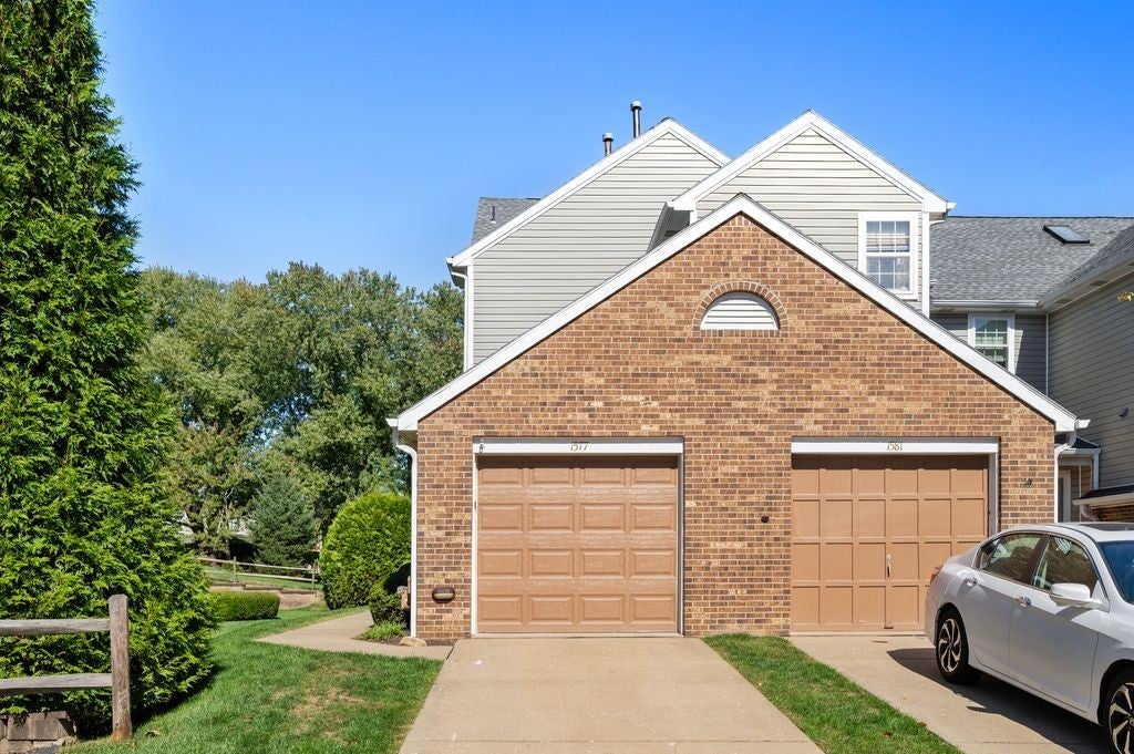 1577 Saint Andrews Drive, Oakmont