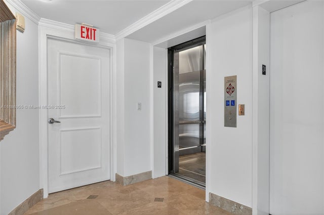 4 of 60 - 3101 S Ocean Dr 2403, Hollywood, FL